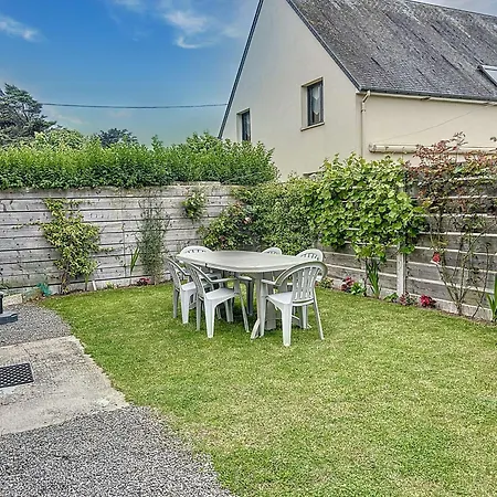 Holiday home Maison Renovee 3 Chambres, Proche Mer, Jardinet Equipe, Centre-ville - Fr-1-361-464