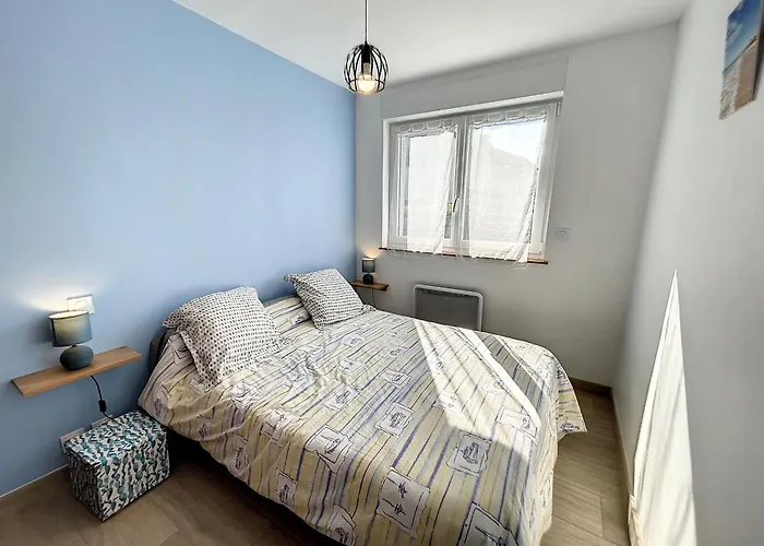 Maison Renovee 3 Chambres, Proche Mer, Jardinet Equipe, Centre-ville - Fr-1-361-464 בית נופש ז'ולוביל-לה-פאן