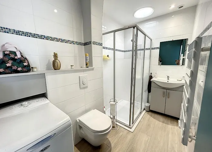 Maison Renovee 3 Chambres, Proche Mer, Jardinet Equipe, Centre-ville - Fr-1-361-464 *